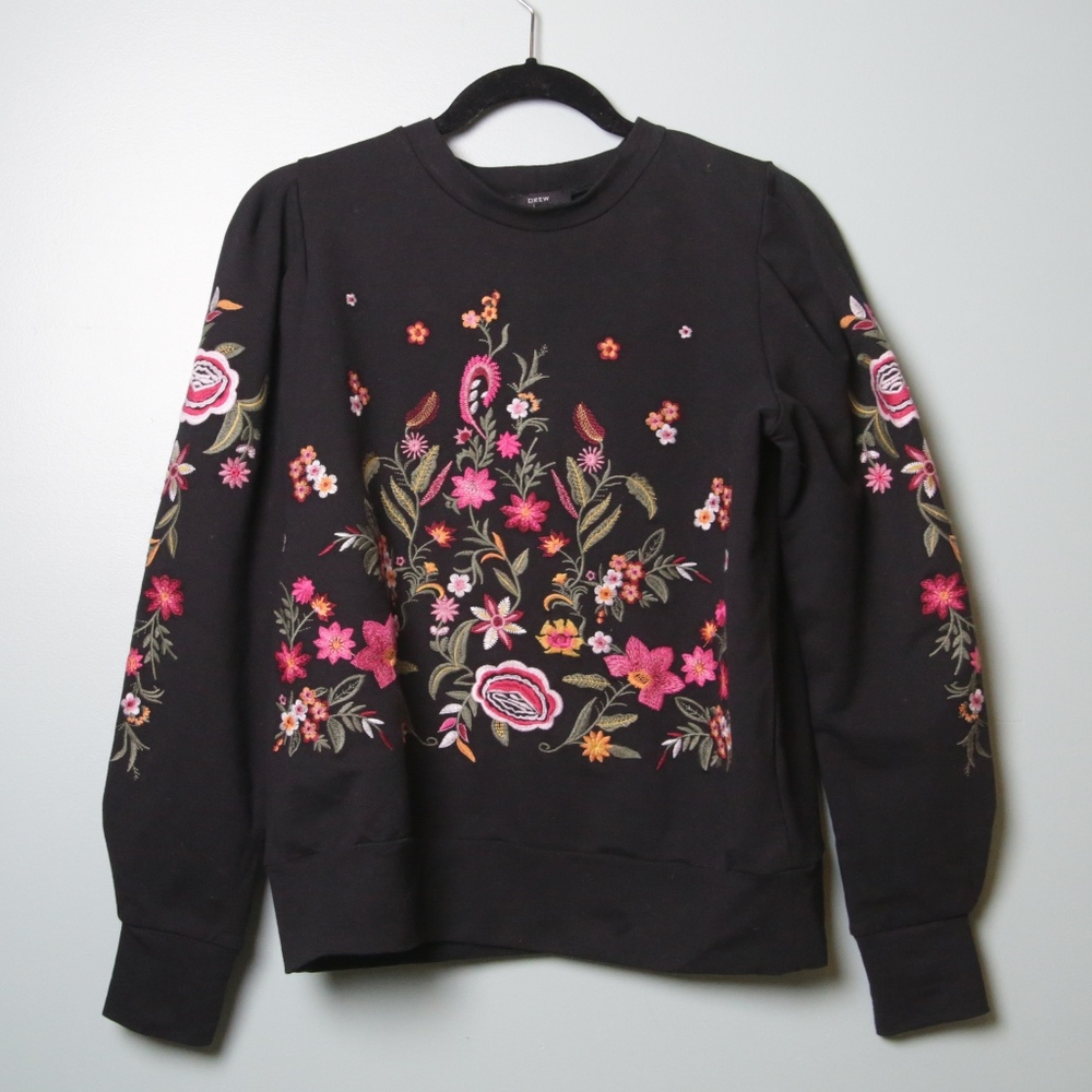 SOLD ✨ Anthropologie Embroidered Drew Crewneck - Picture 1 of 4